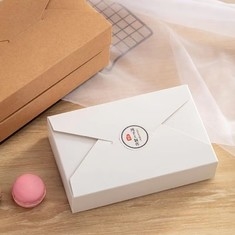 Embalagem de logotipo personalizada Caixa de papel Kraft com laminação brilhante / fosca